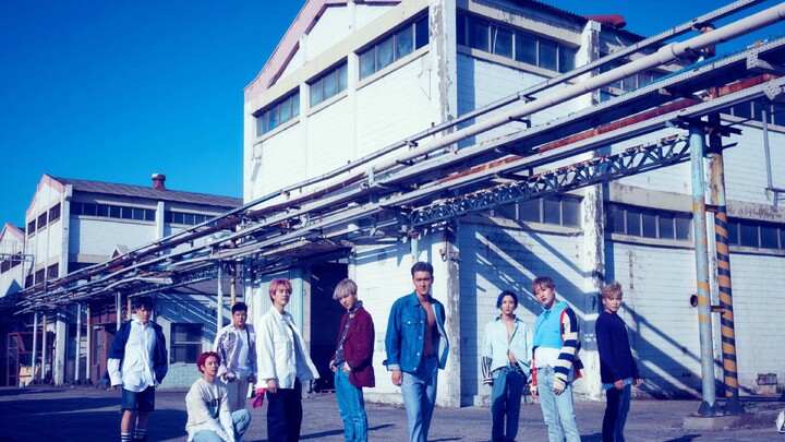 【SUPER JUNIOR】ซูเปอร์แคลป ชีชอลคัมแบ็กเวที! ครบรอบเดบิวต์ 14 ปี สมาชิก 9 คนรวมตัวครบชุด! เหล่าภูตแห่