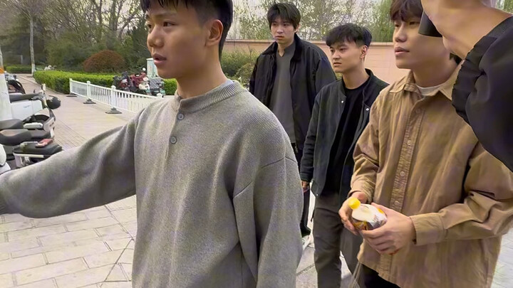 Chỉ mất 0,01 giây để chấp nhận thân phận của mình