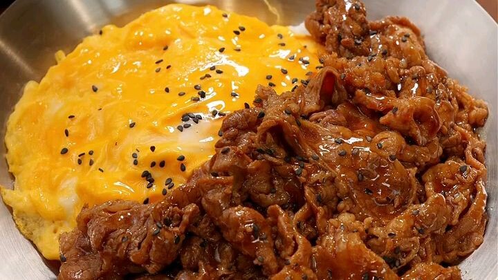 rice with beef and eggs