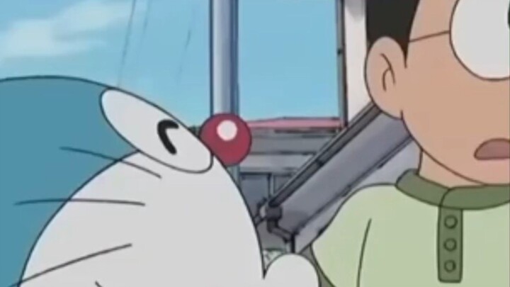 nobita melihat sesuatu