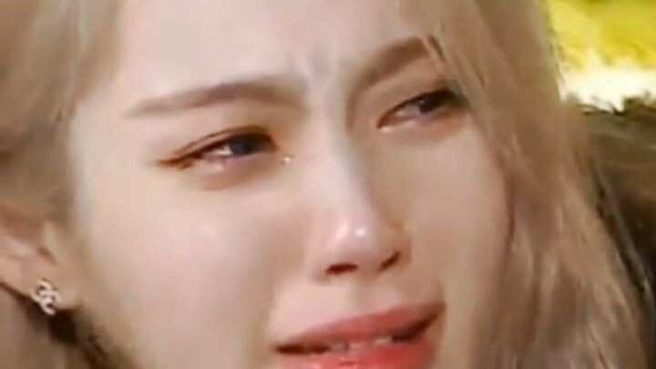 saya sudah bertahun bertahan hidup😭😭