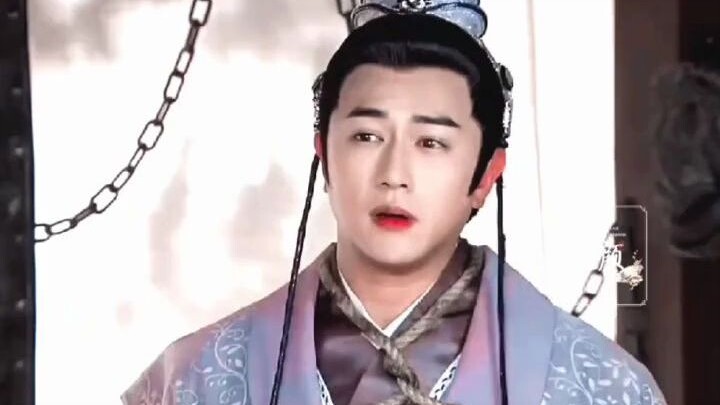 This old guy's teasing his wife again!