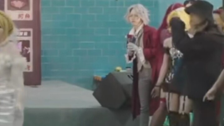 Menari bersama, tapi Kreiberg