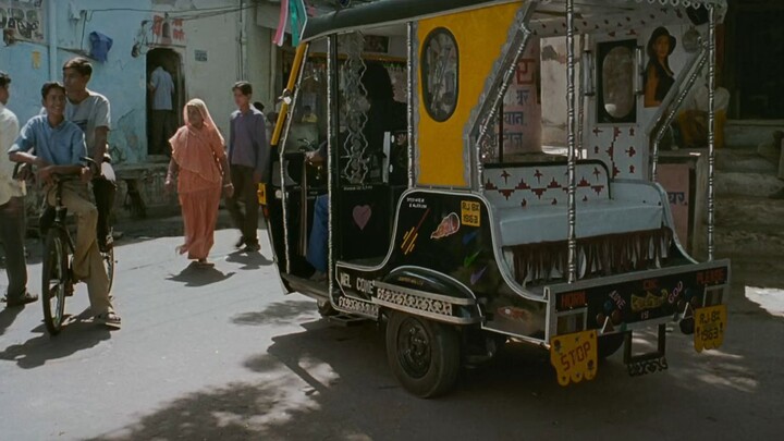 Soulmates_2025_Hindi_Full_Movie_720p_WEB-DL-