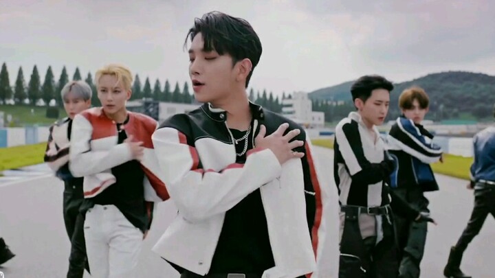 [SEVENTEEN] #“Anyone” [Dance Version] Wow! He's really handsome!