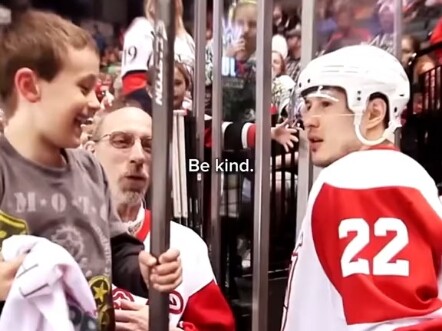 اللحظات المؤثرة على أرض الملعب