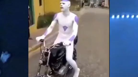 Frieza thằng lằn điên :)))