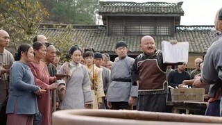 The chopsticks floated up and people's heads fell to the ground. In order to withhold the food, the 