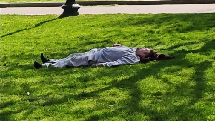 Kesantuyan menakutkan ala orang Amerika