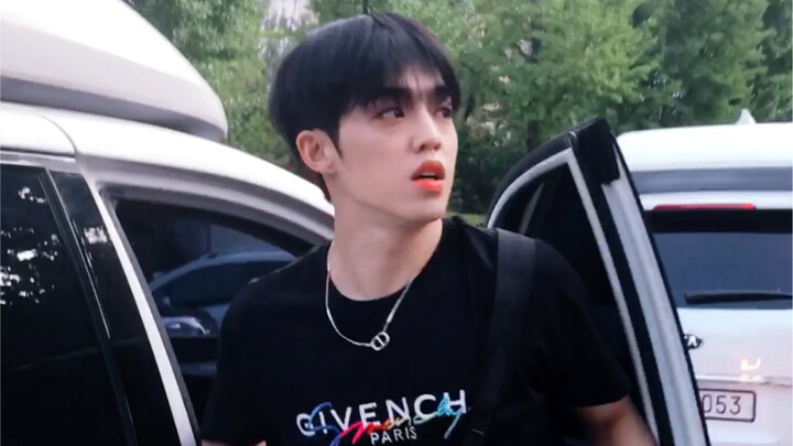 【Jarak yang Tak Terduga】Anggota Seventeen di dunia nyata juga sangat-sangat tampan!