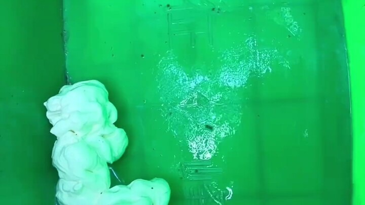 今天橡胶有点嫩，轻轻一捏就断了