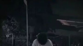 😭