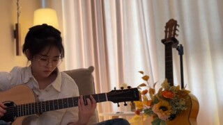 Tại sao tôi chơi các bài hát nổi tiếng thế giới khác với những bài hát khác? [Girls Fingerstyle] "Ca