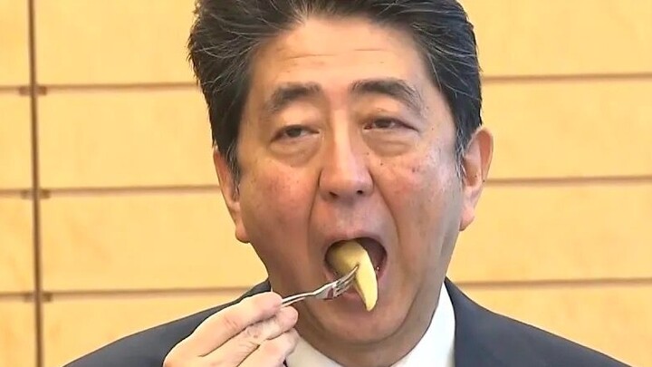 Sau khi phát ngược các video mukbang của Abe, thảo nguyên đơn giản là không thể tránh khỏi! Ha ha ha