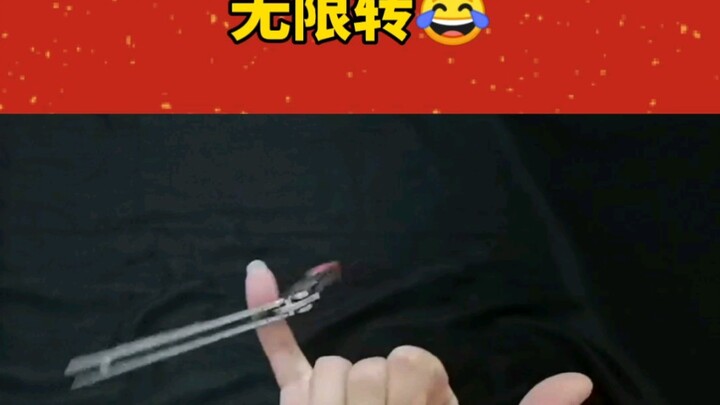 How a beginner can easily master infinite little-finger spinning with a comb-style butterfly knife f