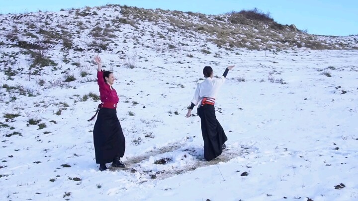 Italian cutie Giulia Yangcen’s Guozhuang dance to “Tian Guoluo Di Guoluo” — the vibe is totally on p