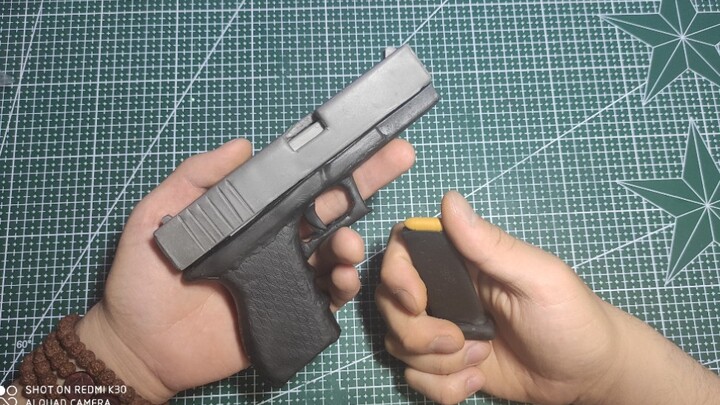 [Life] Handcraft: A Handgun Made of Flour