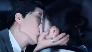 Ditinggalkan saat pernikahan, saya menikah dengan CEO dan diperlakukan seperti tuan putri