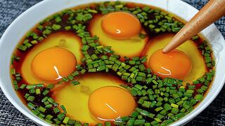 A popular way recently to cook eggs. It's really nice.