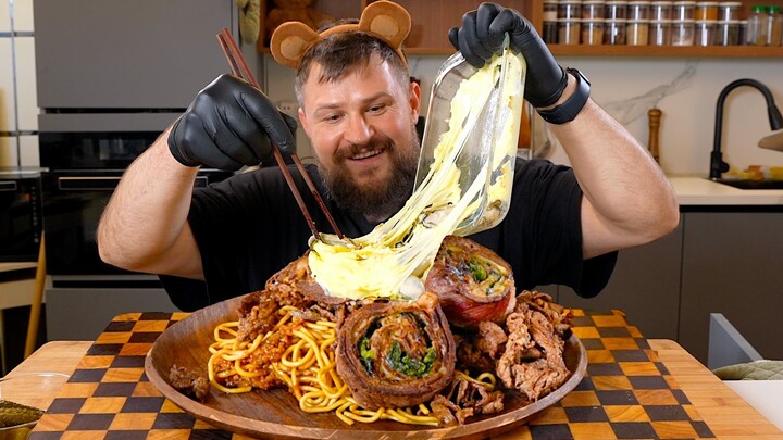 Meat-topped sauce noodles! Not enough! Still not enough!