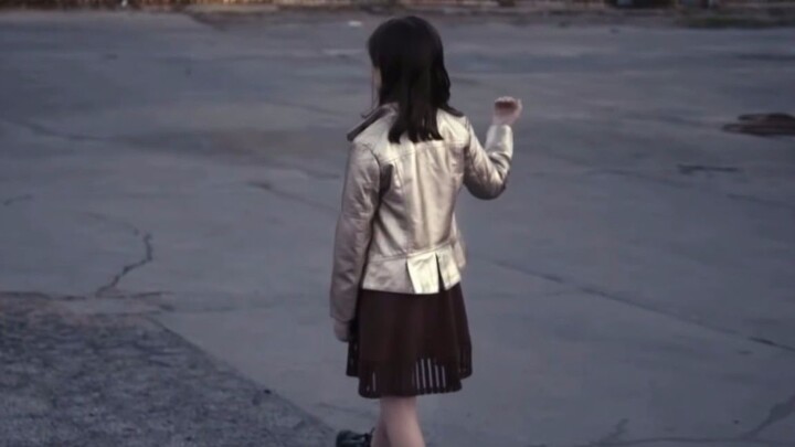 [Science Fiction Fans] "Virtual Parents" In the future, children on the street are doing this kind o