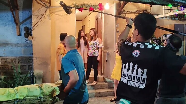 Puksaan dahil sa lechon?! | Wish Ko Lang