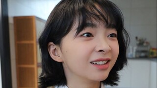 Vô tình bước vào một cửa hàng đen và bước ra với một nụ cười