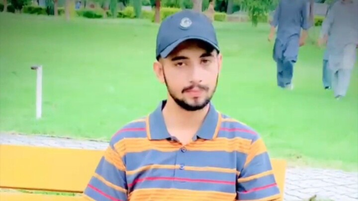 Just Living My Vibe ✨😎#viral #trending  #reels #aesthetic #vibes #pakistan#