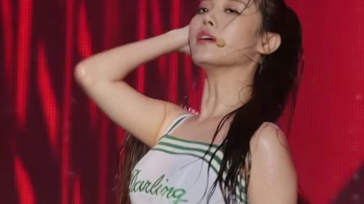 ฝนตกหนักนิดหน่อย【Girl's Day-Jin Yarong (YURA)】Female President's Best Live Mix