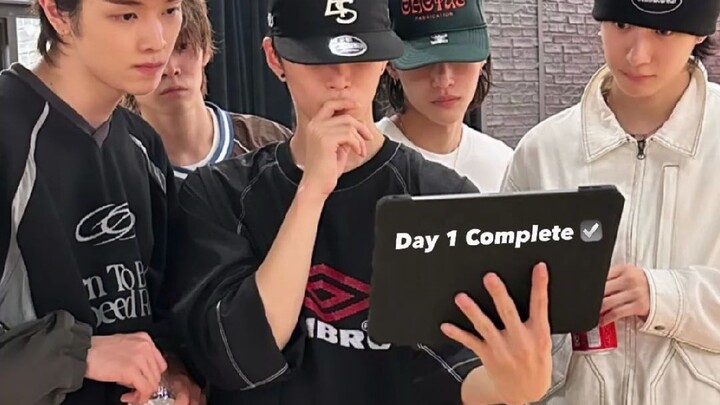 RIIZE [学习舞蹈中+圣水洞RIIZE的海报♥所有合集] ig更新 0108