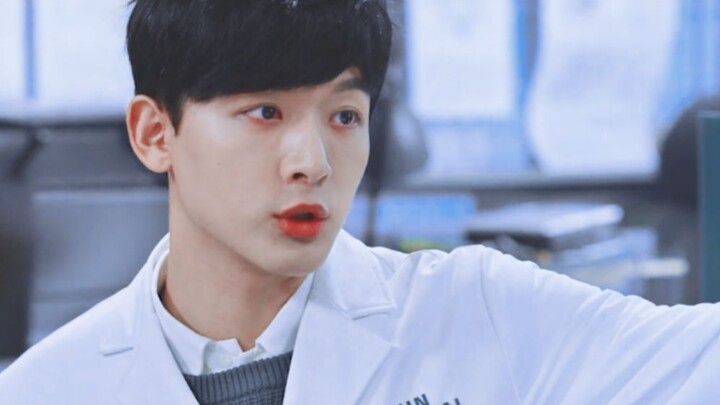 ขำตาย! ปากกาบันทึกเสียงเดินได้ ช่วงทำงานเฉินฮุยไม่เพียงทำให้หัวหน้าปวดหัว ยังทำให้เพื่อนร่วมงานก็ปวด