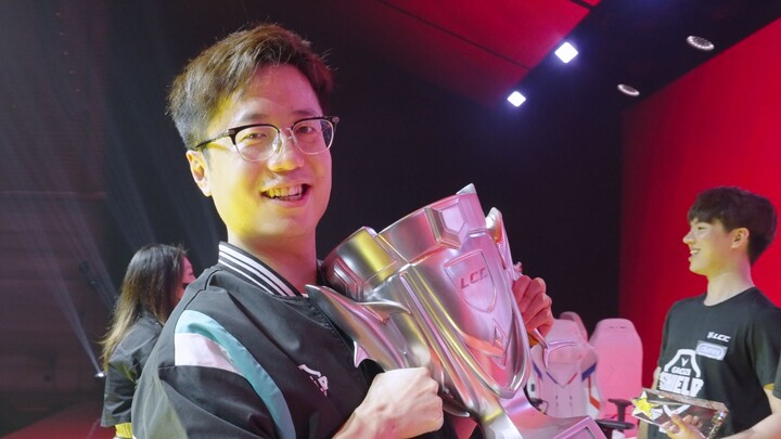 【Lai Zhe He Ren】At 33 years old, I finally won my first-ever championship.