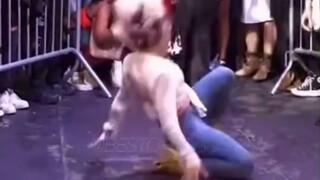 当我听到XG新歌TGIF时我的内心be like