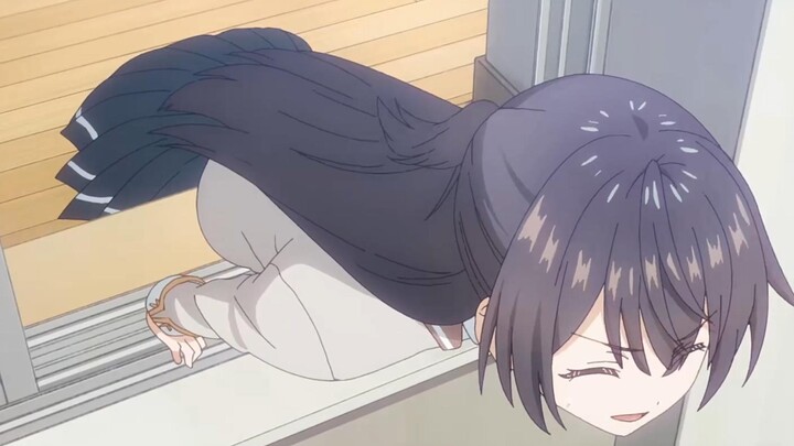 Knowing that the male protagonist still loves her, the sister is so happy that she almost jumps out 