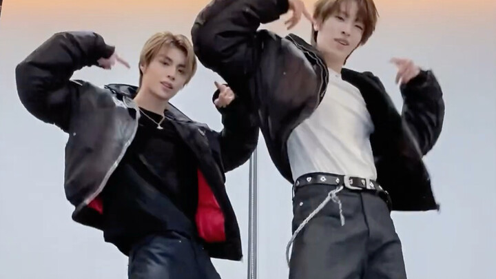 Đôi nam hợp thể!! Trần Khải Văn và Trần Bỉnh Phàm cùng nhau “xõa” rồi‼️