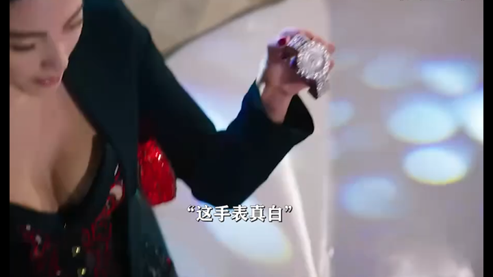 دردشة بين الخوادم، ابن العم يضحك حتى يزحف!