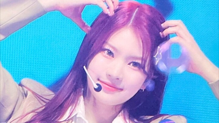 ISA, who honestly and earnestly sings while pinching her nose 😮, shows a super cute change you can h