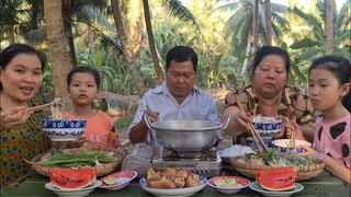 Thơm Ngon Đậm Đà với Món Bún Riêu Cua Đồng Ngày Tết | TKQ & Family T897