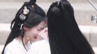 Zhou Ye951 is confirmed!! He openly pinched Zhang Miaoyi's face to tease her! I'm going to support y