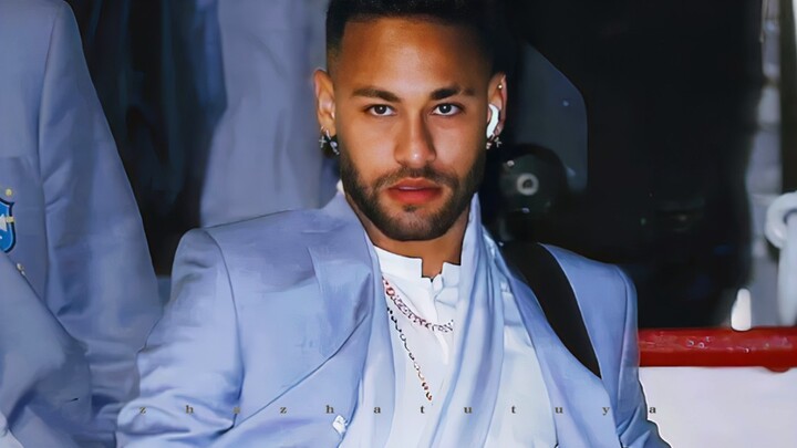 【เนย์มาร์】“ม้าเอ๋ย แกน่ะรู้ดีว่าผู้หญิงจีนชอบดูอะไรนะ!!”