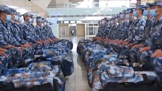 小偷：我就地从良！哈哈哈哈！