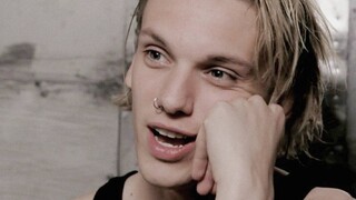 [Jamie Campbell Bower] E.T.