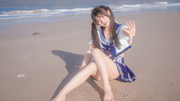 Your girlfriend Hikaru jio is dancing on the beach ★ Summer smile 1.2jump