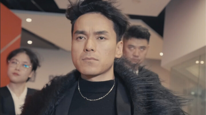 Chủ tịch lại tặng tôi 10 lượt quay liên tiếp?