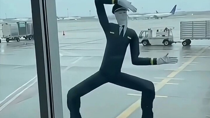 Mengapa boneka tiup lebih efektif daripada iklan konvensional?