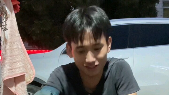 Time to close up shop and grab a white catfish to eat!