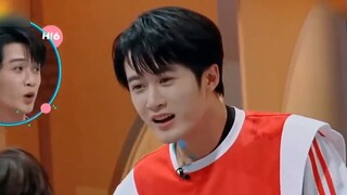 Kakak laki-laki: "Saya berlari sangat cepat!" Saya: "Saya tahu, saya sangat cepat!"