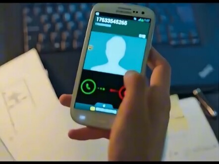 แค่ร้องเพลงยังโดนจับได้ แฟนหนุ่มคนนี้ช่างน่าเอ็นดูจริงๆ!