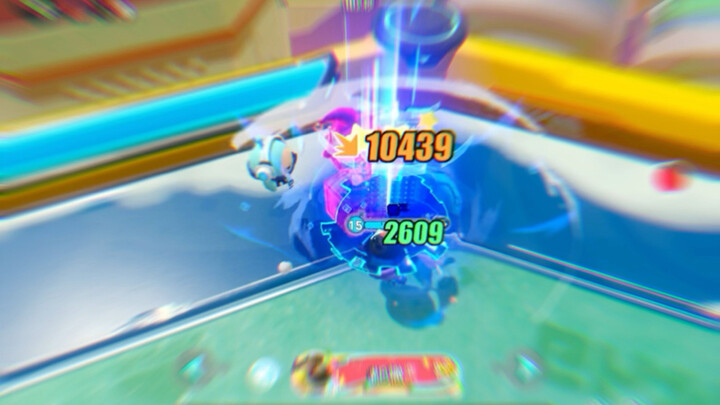 Xiao Hei: 10,000 Critical Hit!