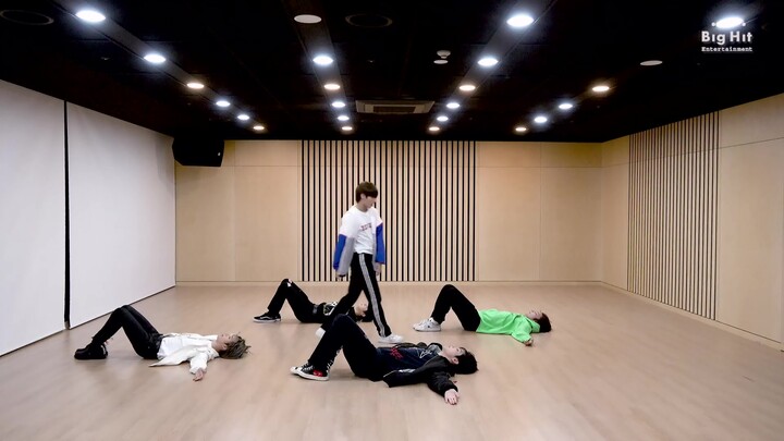 【คลังบันทึก TXT】191117 การซ้อมเต้นเพลง 'New Rules'